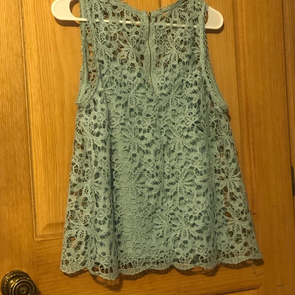 Maurice’s tank top with lace overlay size M. Never worn. - Picture 2 of 5